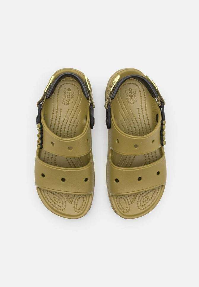 Чоловічі сандалії Crocs Classic Sandal All-Terrain Aloe — фото 8