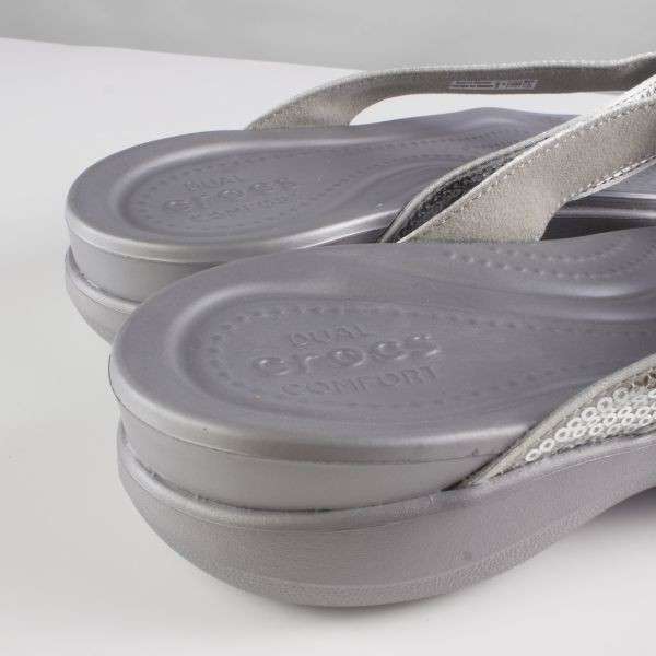 Жіночі в'єтнамки Crocs Women's Capri V Sequin Slipper - Silver — фото 5