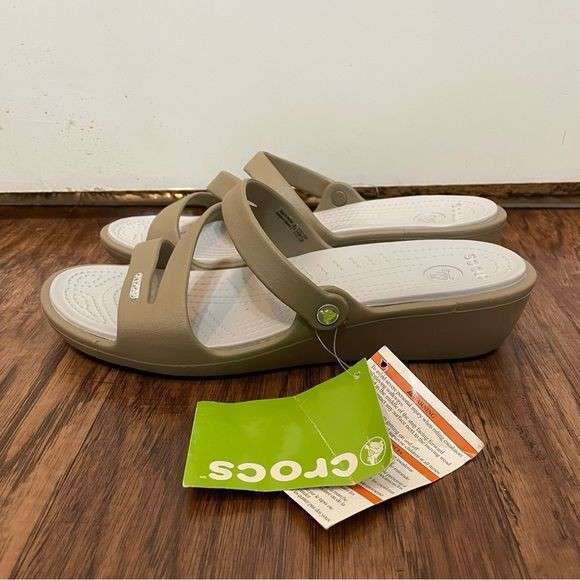 Жіночі шльопанці Crocs Patricia Wedge Sandal Khaki/Pearl Slip-On Boho Comfort Womens — фото 8