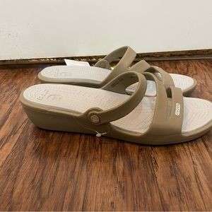 Жіночі шльопанці Crocs Patricia Wedge Sandal Khaki/Pearl Slip-On Boho Comfort Womens — фото 10