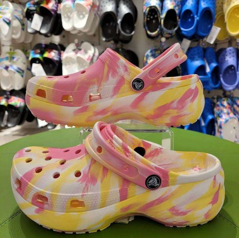 Жіночі Crocs Classic clog Platform Marbled Pink Lemonade/Multi — фото 14