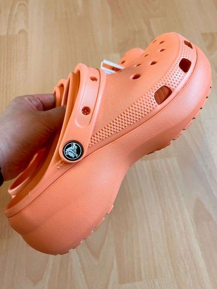 Жіночі Crocs Classic Clog Platform Papaya — фото 3