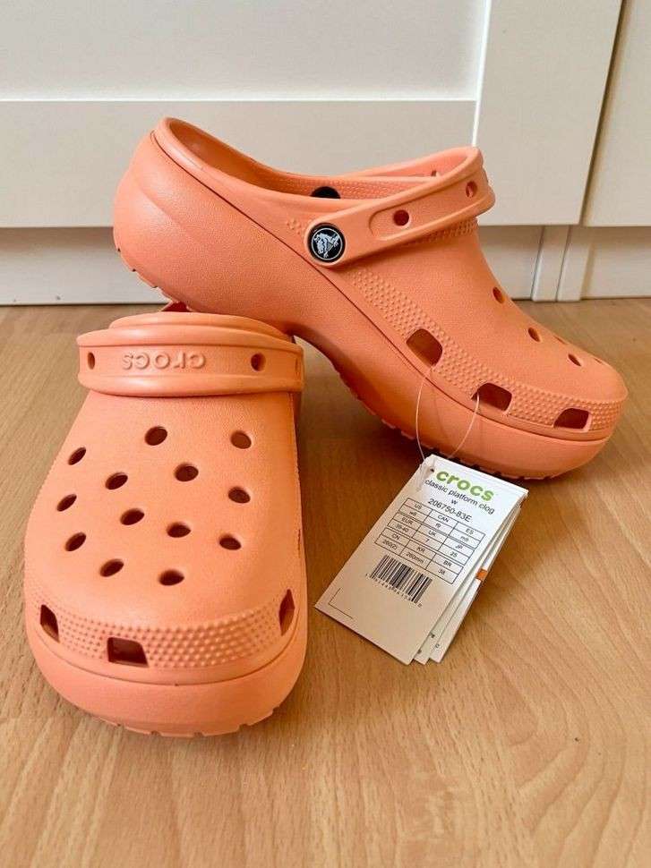 Жіночі Crocs Classic Clog Platform Papaya — фото 7
