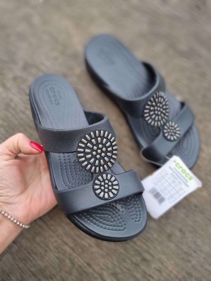 Жіночі в'єтнамки Crocs Monterey Diamante Slip-On Wedge Black — фото 7