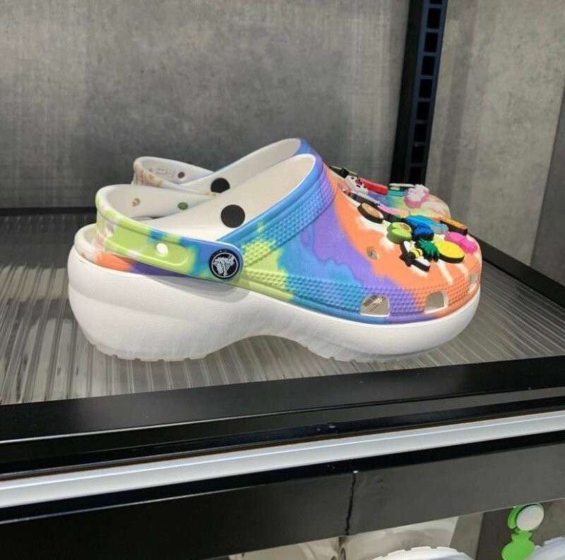 Жіночі Crocs Classic Clog Platform Tie Dye Oxygen/Multi — фото 9