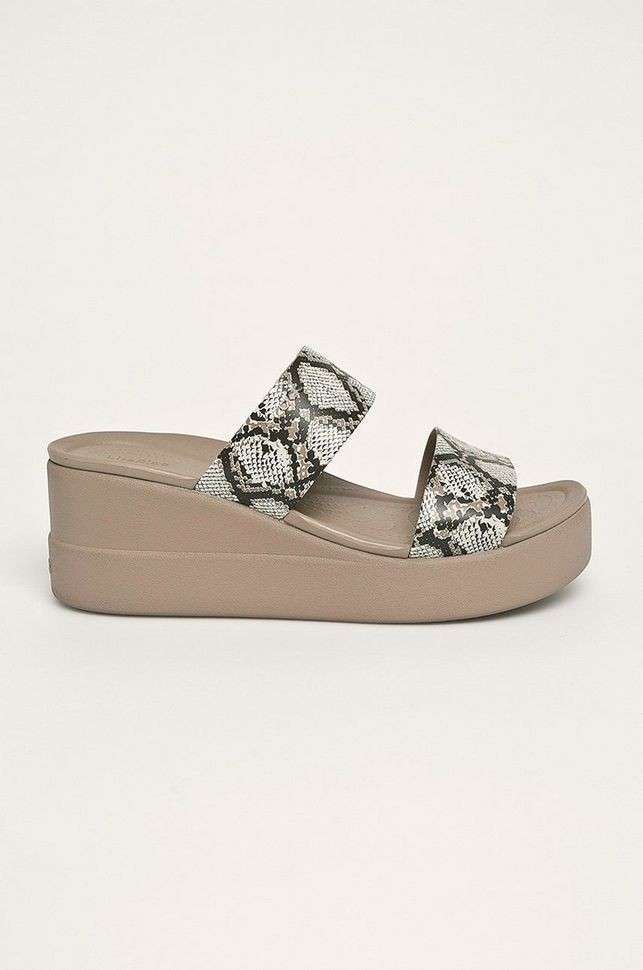 Жіночі шльопанці Crocs Reptilian Print Brooklyn Mid Wedge Sandals Multi — фото 2