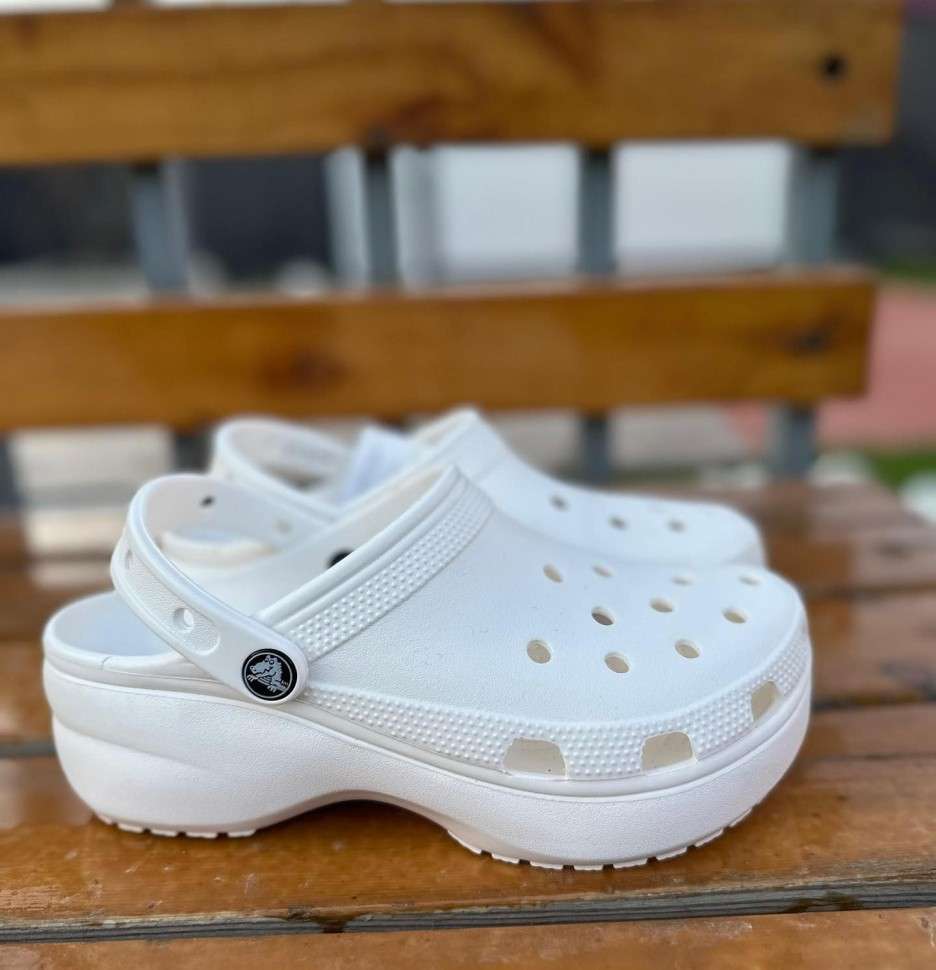 Жіночі Crocs Women's Classic Platform Clog White — фото 7