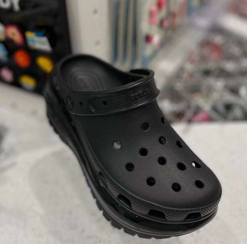Жіночі Crocs Mega Crush Clog Black — фото 8