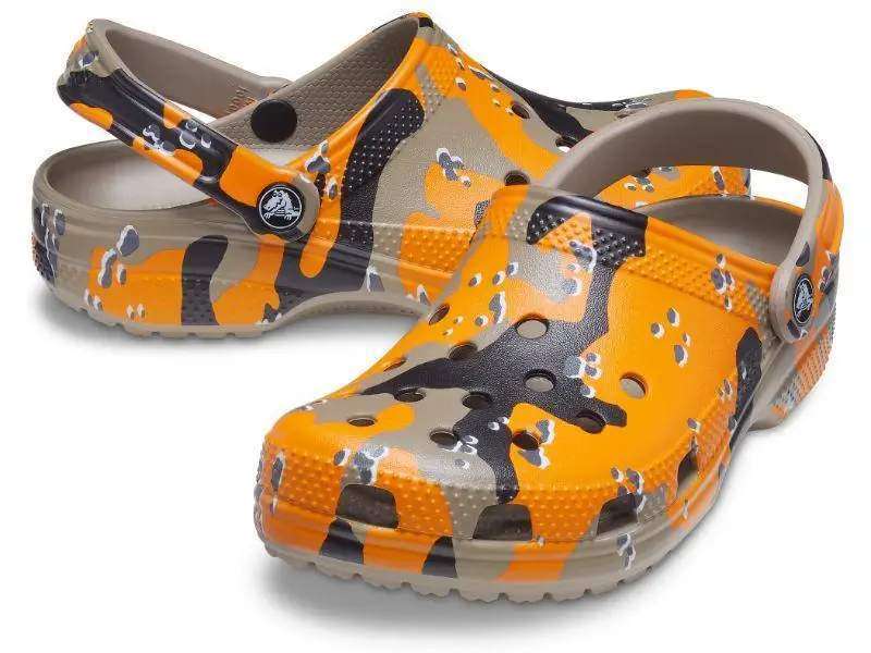 Чоловічі Crocs Classic Printed Ciog Orange Zing/Multi — фото 1
