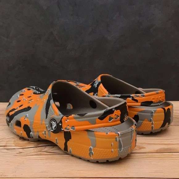 Чоловічі Crocs Classic Printed Ciog Orange Zing/Multi — фото 3