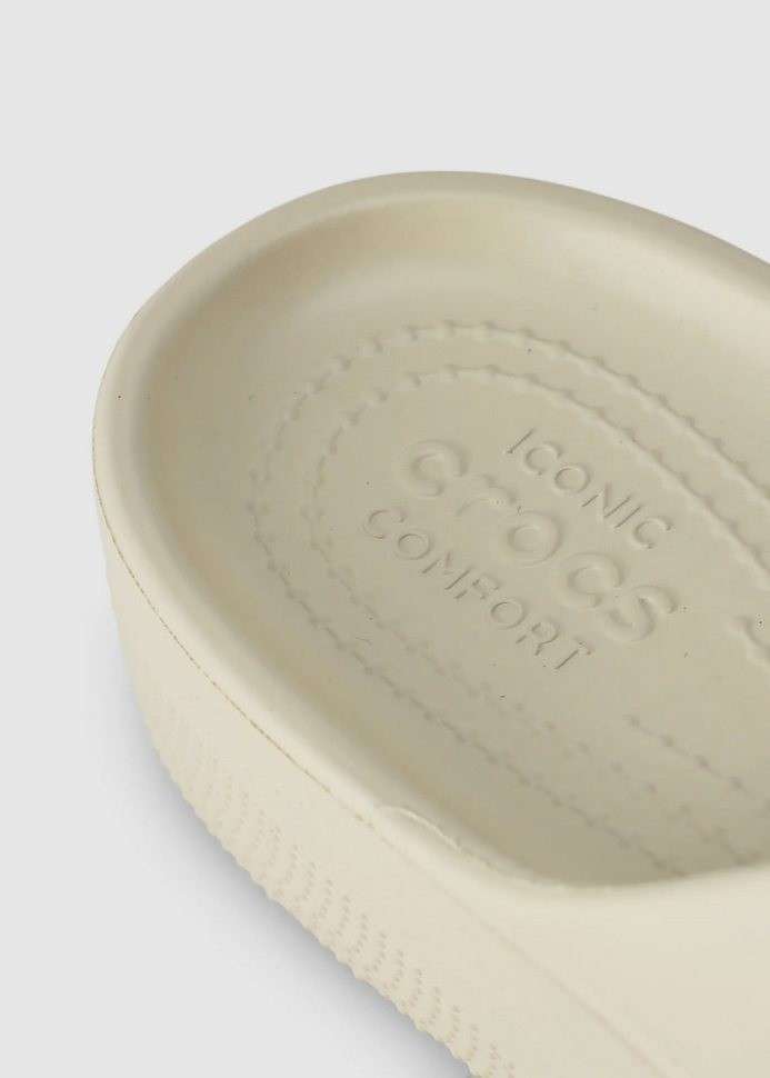 Жіночі шльопанці Crocs Classic Platform Slide Bone — фото 8