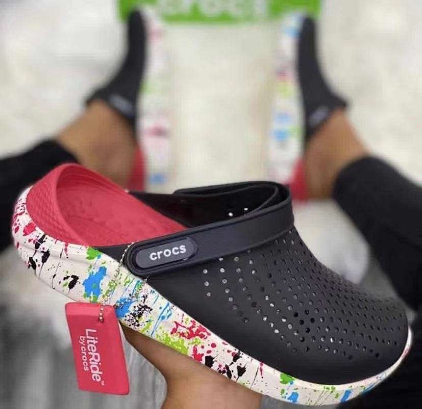 Чоловічі Crocs Лайтрайд Клог Чорні LiteRide Clog Black/white Printed — фото 3