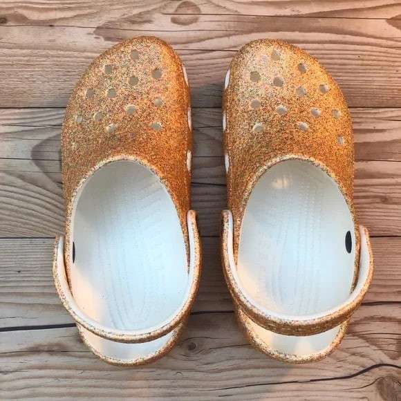 Жіночі Crocs Classic Gold Glitter Clog — фото 9