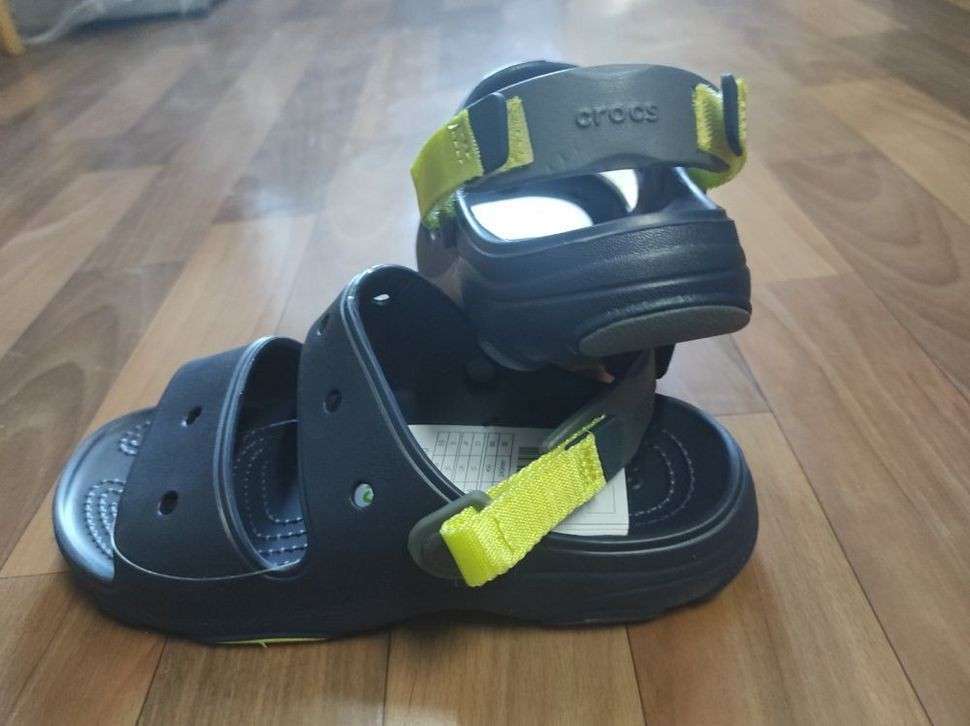 Чоловічі сандалії Crocs All-Terrain Sandal Navy — фото 3