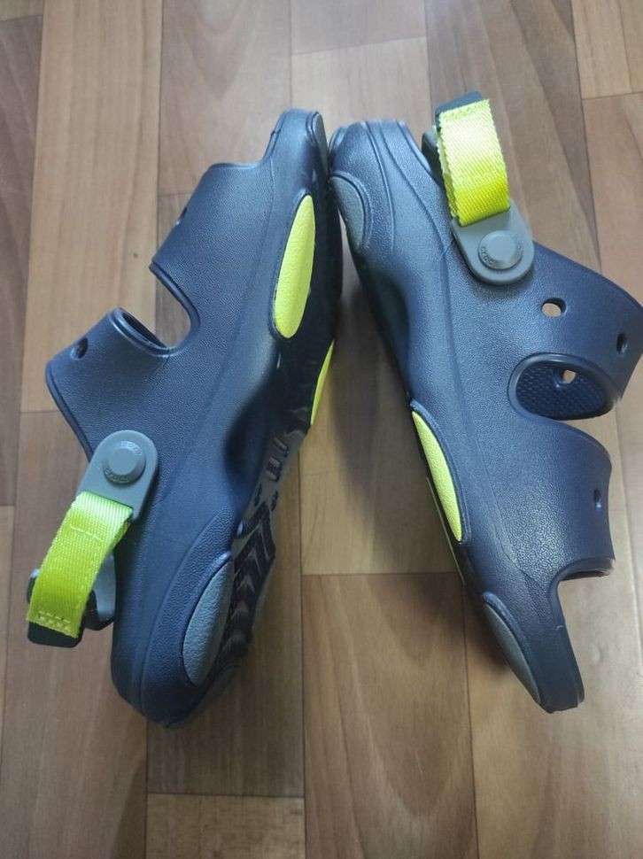 Чоловічі сандалії Crocs All-Terrain Sandal Navy — фото 4