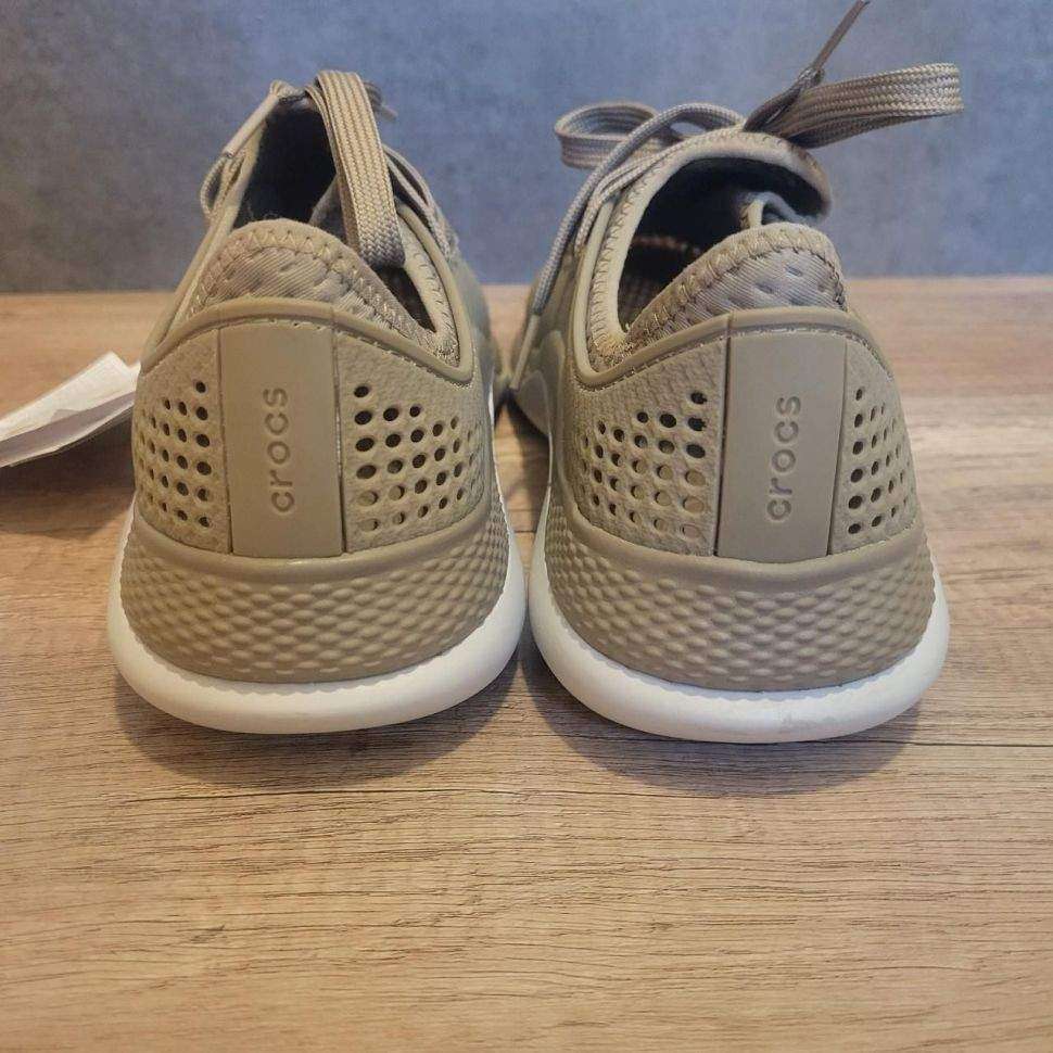 Чоловічі кросівки Crocs Literide 360 Pacer Khaki — фото 3