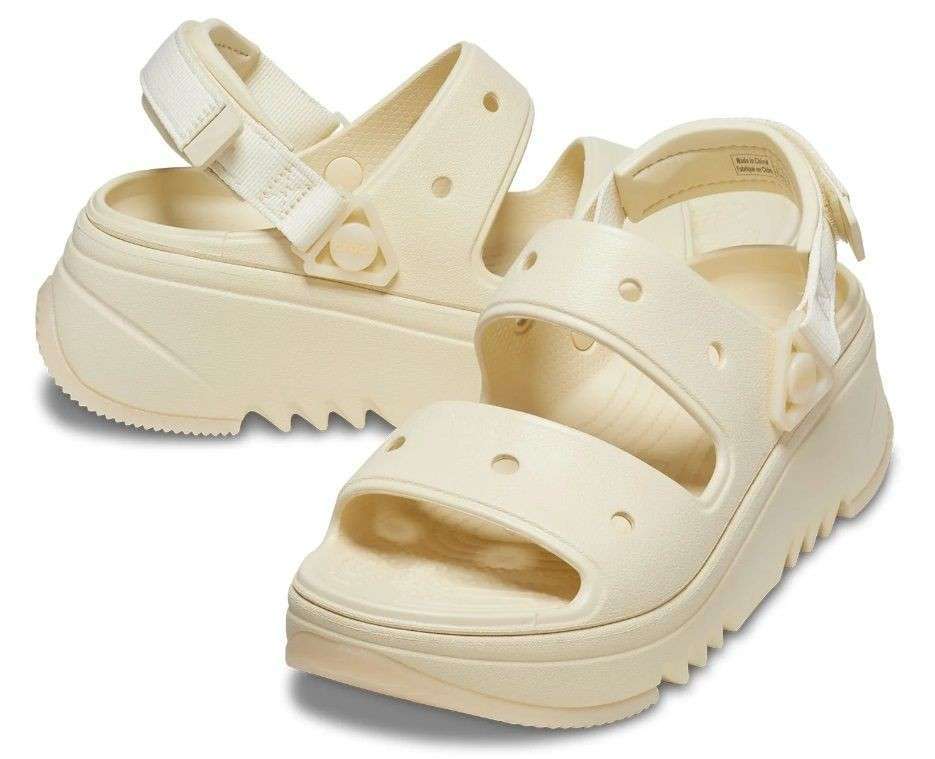 Жіночі сандалі Crocs Hiker Xscape Sandal Vanilla — фото 1