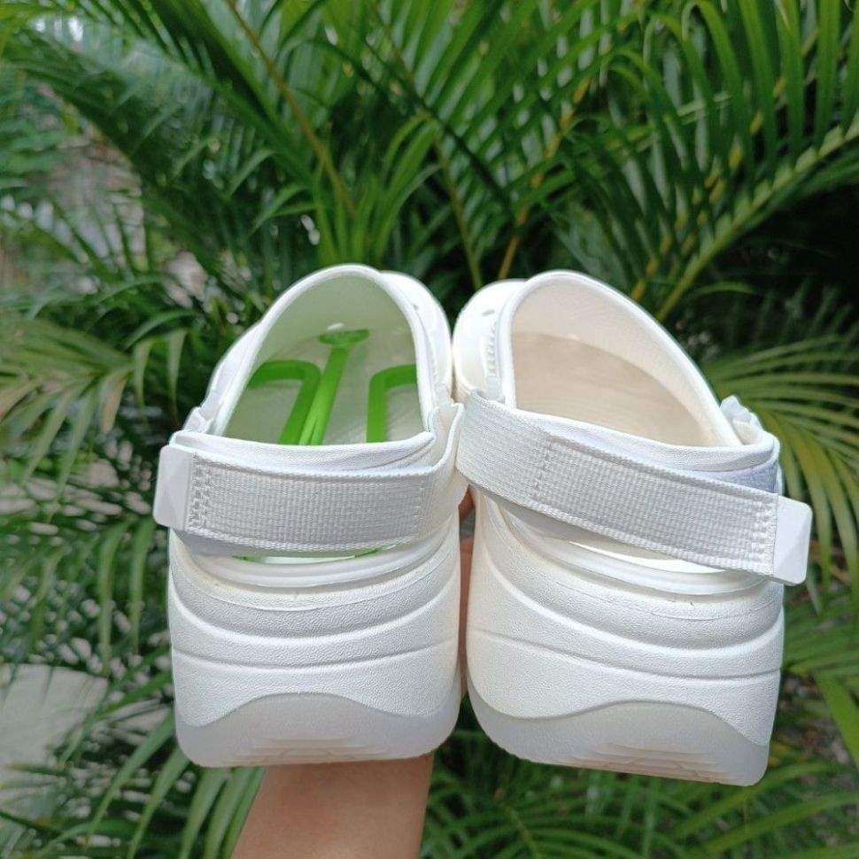 Жіночі Crocs Hiker Xscape Platform Clog White — фото 3