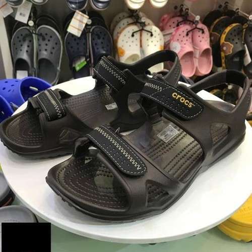 Чоловічі Сандалії Crocs Swiftwater River Sandal Espresso — фото 4
