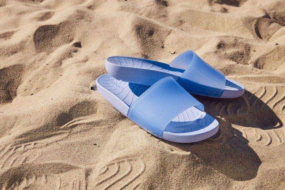 Жіночі шльопанці Crocs Slide Splash Moon Jelly — фото 10