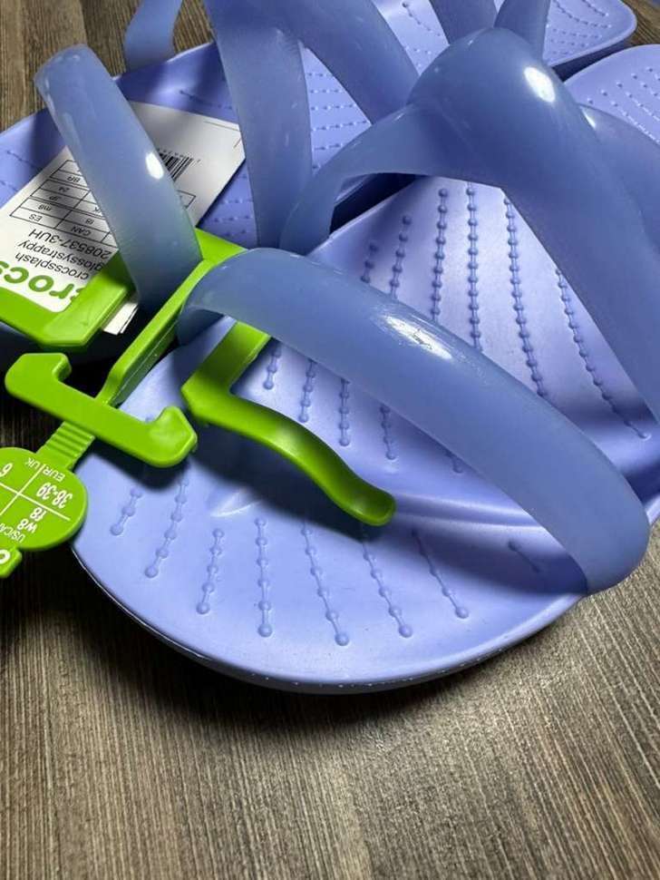Жіночі шльопанці Crocs Slide Glossy Splash Moon Jelly — фото 4