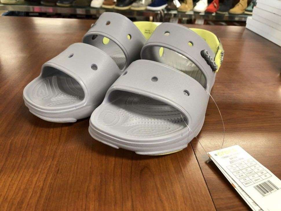 Чоловічі сандалії Crocs Classic All-Terrain Sandal Light Grey — фото 8