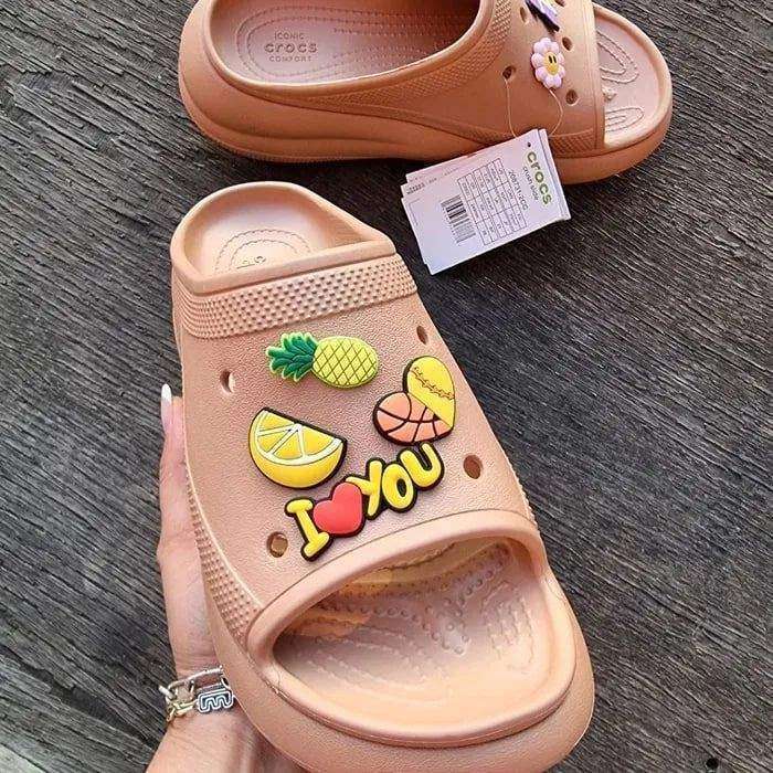 Crocs Беж шльопанці Classic Crush Platform Slide Cork — фото 6