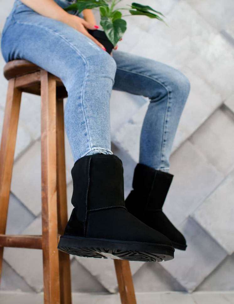 Жіночі UGG Замшеві Середні Чорні Classic Short II Boot Black Suede — фото 12