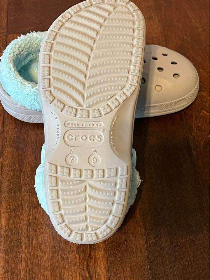 Жіночі Crocs утеплені Baya Lined Fuzz Strap Grey/Ice Blue — фото 14