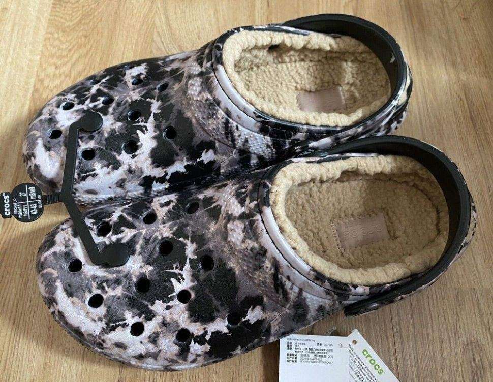 Жіночі Crocs утеплені Classic Lined Bleach Dye Clog Black — фото 3