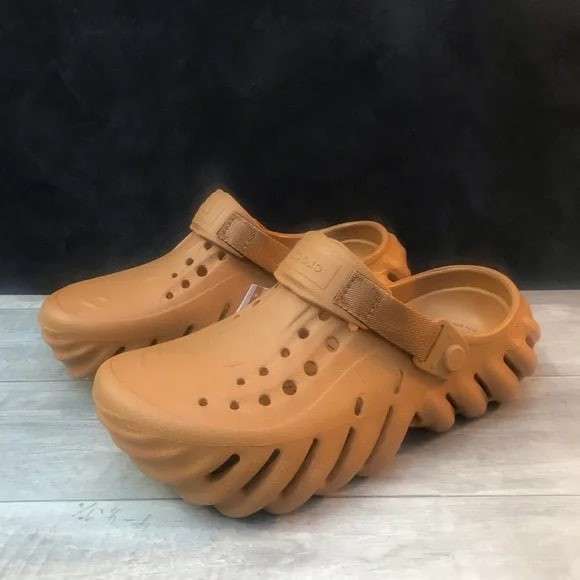 Чоловічі Crocs Echo Clog Sand — фото 10