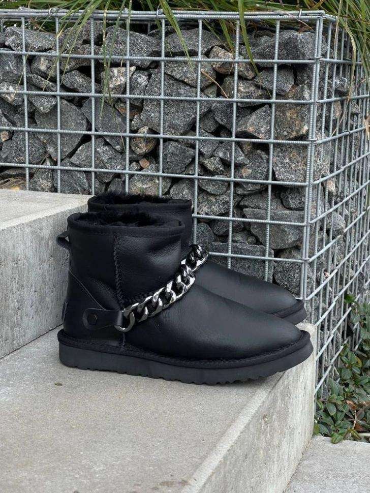 Жіночі UGG Міні Чорні Шкіряні з Цепкою Mini Chain Black Leather — фото 8