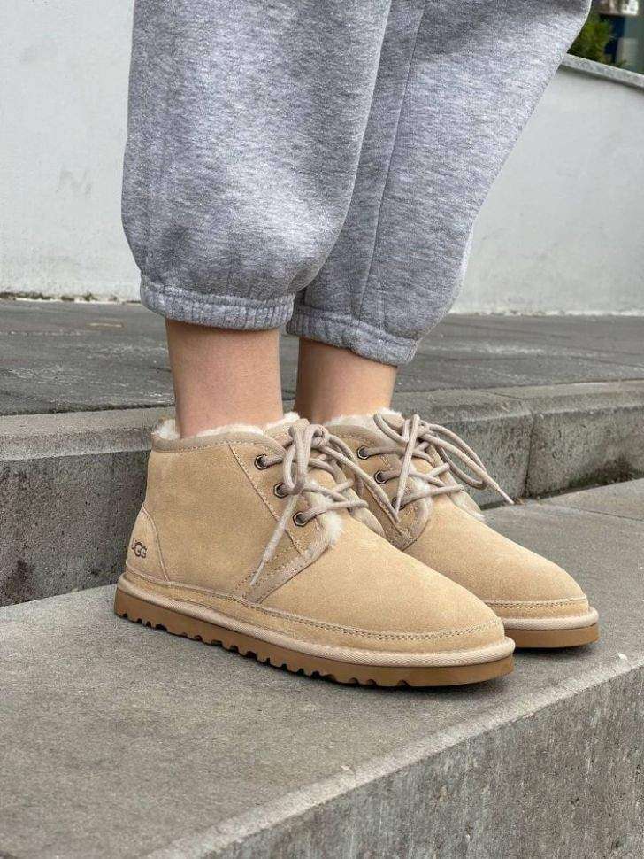 Жіночі UGG Ньюмел Чоботи Бежеві Замша Neumel Beige Surde — фото 5