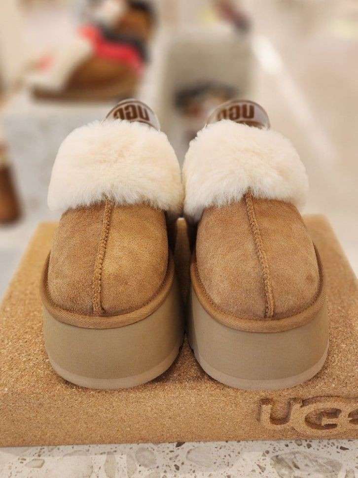 Жіночі UGG Сандалі Платформа Помаранчеві Замша Funkette Slippers Platform Chestnut — фото 15