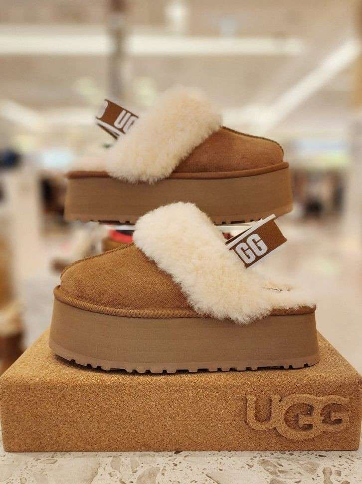 Жіночі UGG Сандалі Платформа Помаранчеві Замша Funkette Slippers Platform Chestnut — фото 8