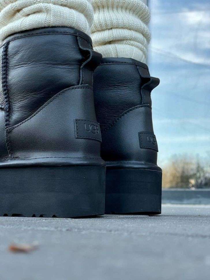 Жіночі UGG Міні Платформа Чорні Шкіра Mini Platform Black Leather — фото 10
