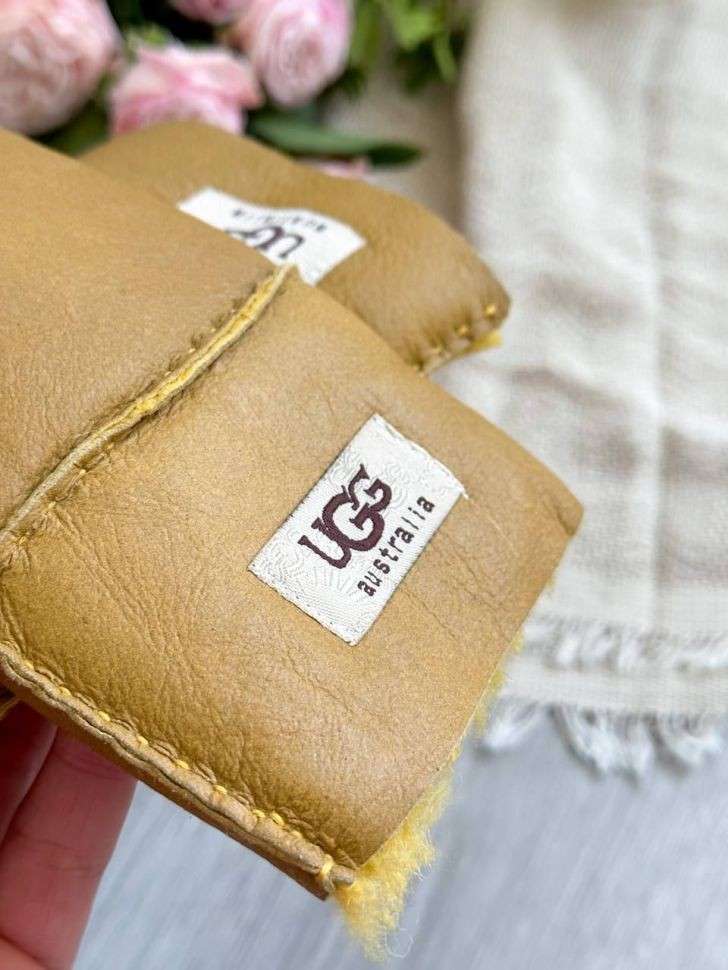 Жіночі UGG Рукавички Беж-Пісочні Шкіряні Натуральні Gloves Ginger Leather — фото 4
