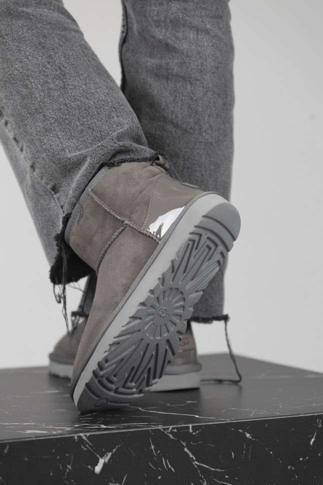 Жіночі UGG Міні Сірі Замша Хром Classic Mini Grey CHROMIUM — фото 10