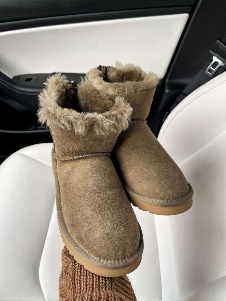 Жіночі UGG Класік Міні Хакі Замшеві Змійка Zip Classic Mini Khaki Suede — фото 11