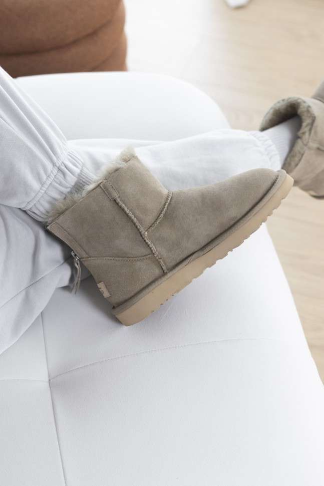 Жіночі UGG Класік Міні Хакі Замшеві Змійка Zip Classic Mini Khaki Suede — фото 7