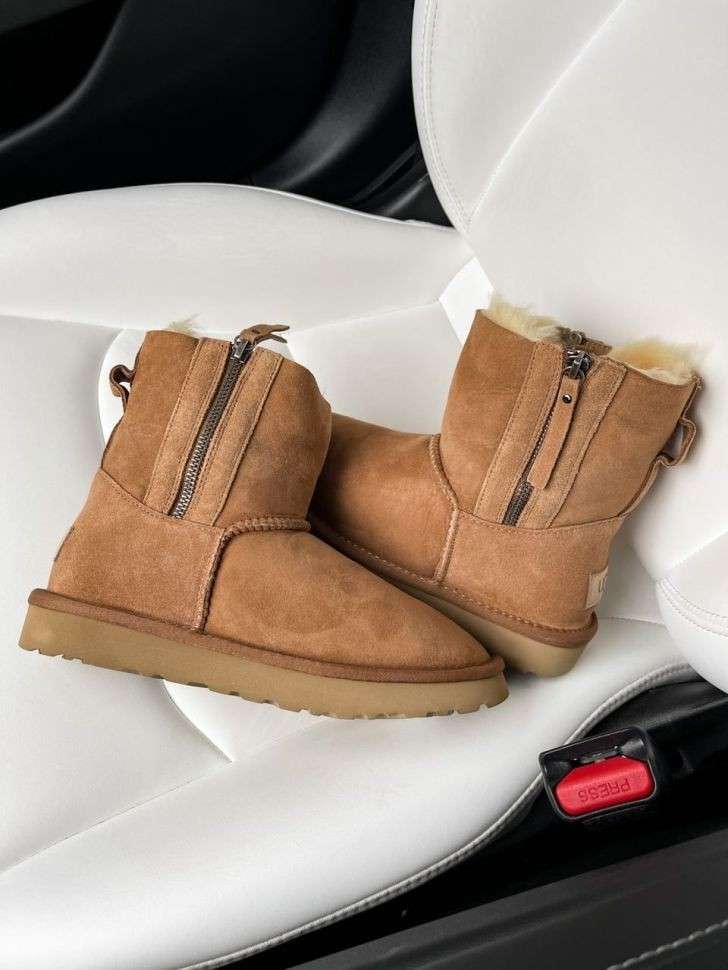 Жіночі UGG Міні Руді Замша з Змійкою Zip Mini Chestnut Suede — фото 1