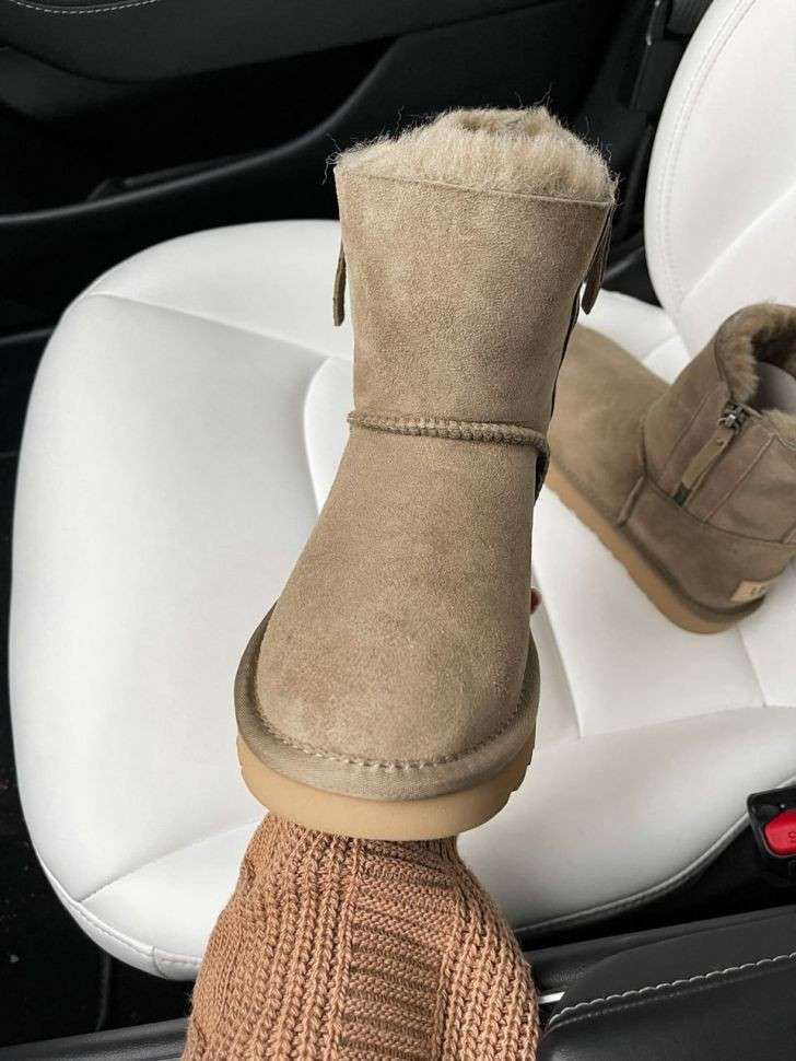 Жіночі UGG Міні Хакі Замша з Змійкою Zip Mini Khaki Suede — фото 2