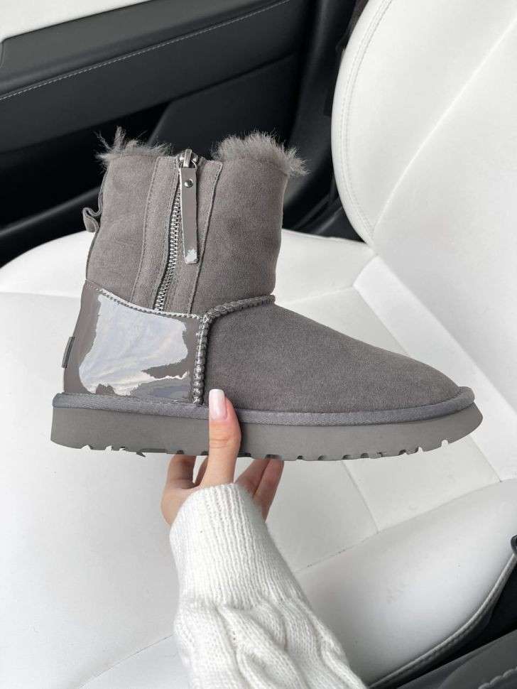Жіночі UGG Замш з Лак Пяткою та Змійкою Short ZIP Grey 2 Lacquer
