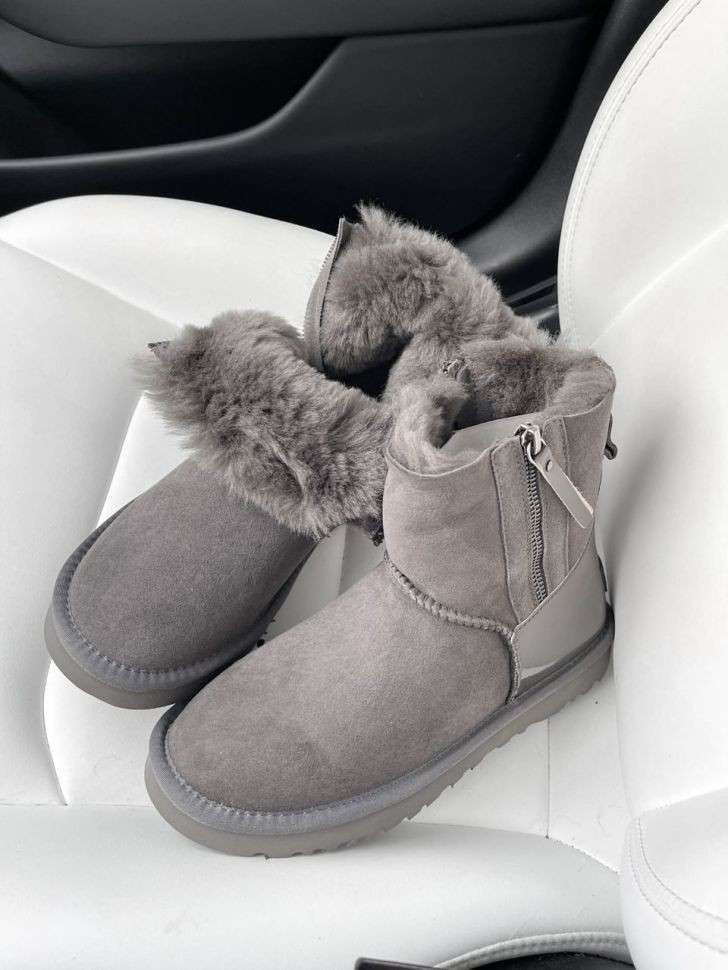 Жіночі UGG Замш з Лак Пяткою та Змійкою Short ZIP Grey 2 Lacquer — фото 3