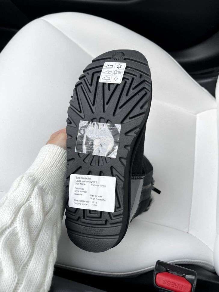 Жіночі UGG Міні замш з Змікою та Лак Пяткою Short ZIP Black Lacquer — фото 4