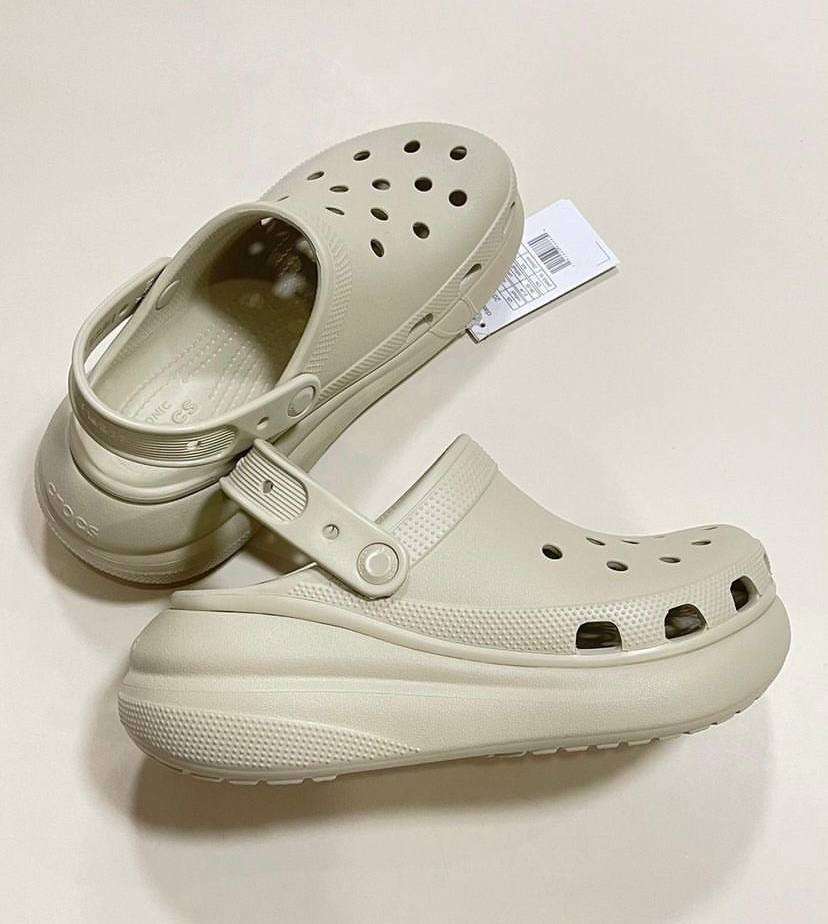 Жіночі Crocs Classic Crush Clog Platform Bone — фото 9