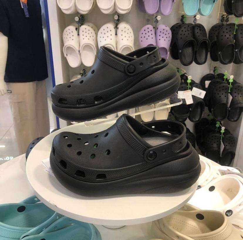 Жіночі Crocs Classic Crush Clog Black — фото 3
