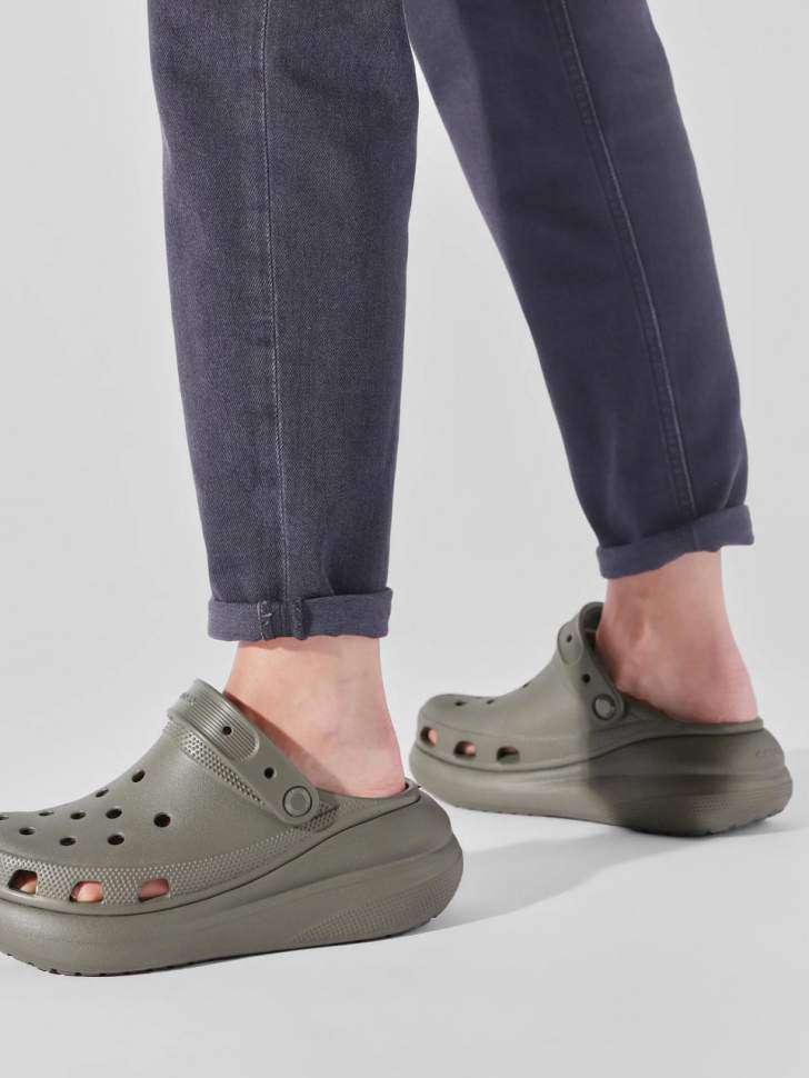 Жіночі Crocs Classic Crush Clog Dusty Olive — фото 11