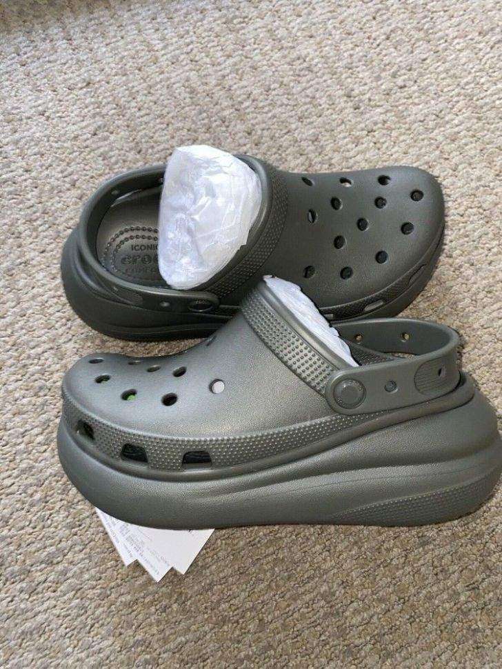 Жіночі Crocs Classic Crush Clog Dusty Olive — фото 8