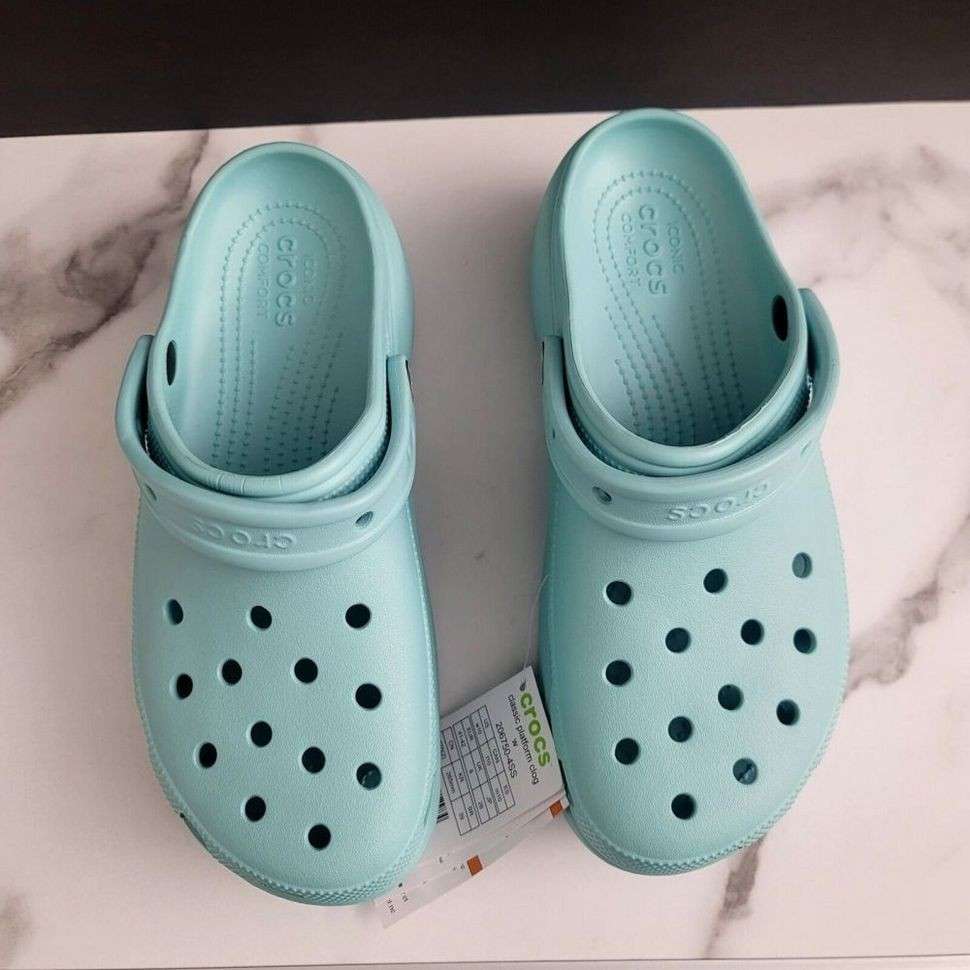 Жіночі Crocs Women´s Classic Platform Clog Pure Water — фото 7